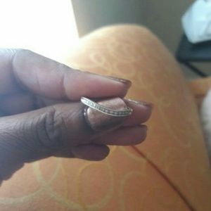 10k gold diamond wedding band