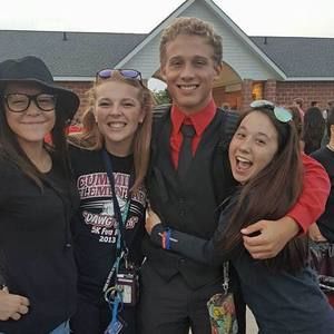 Meet your Posher, Gage