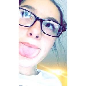 Meet your Posher, Alexus