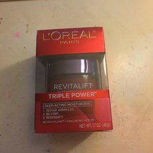 L'Oréal triple power face cream! Brand new!