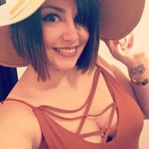 Meet your Posher, Nikki