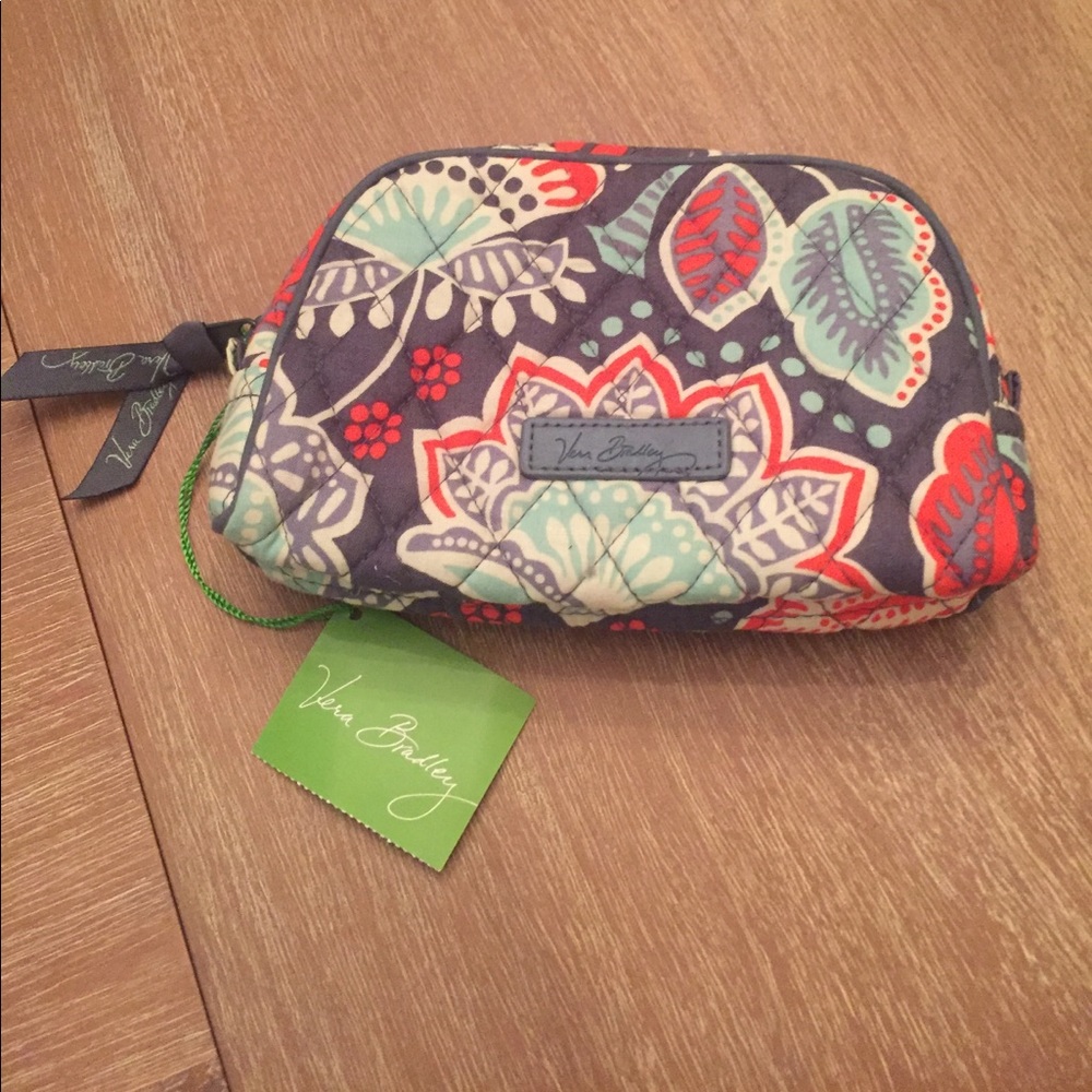 NEW WITH TAGS - Vera Bradley Small Zip Cosmetic