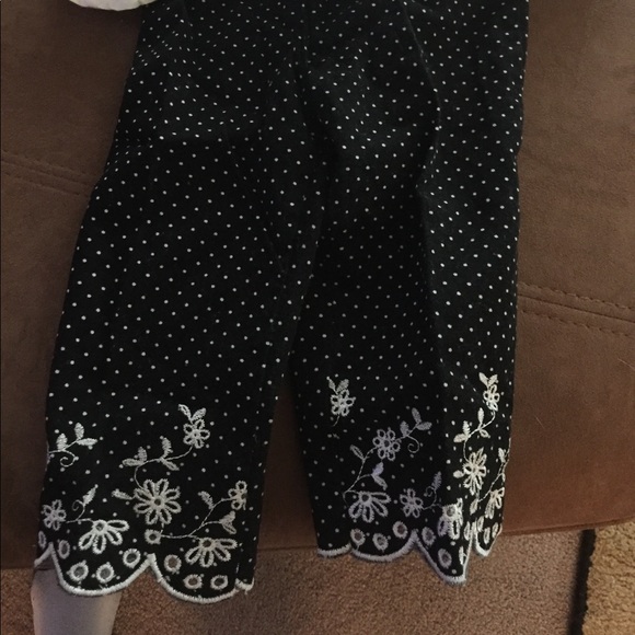 Pants/top - Picture 3 of 3