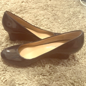 Navy Arturo Chiang Paten leather wedges