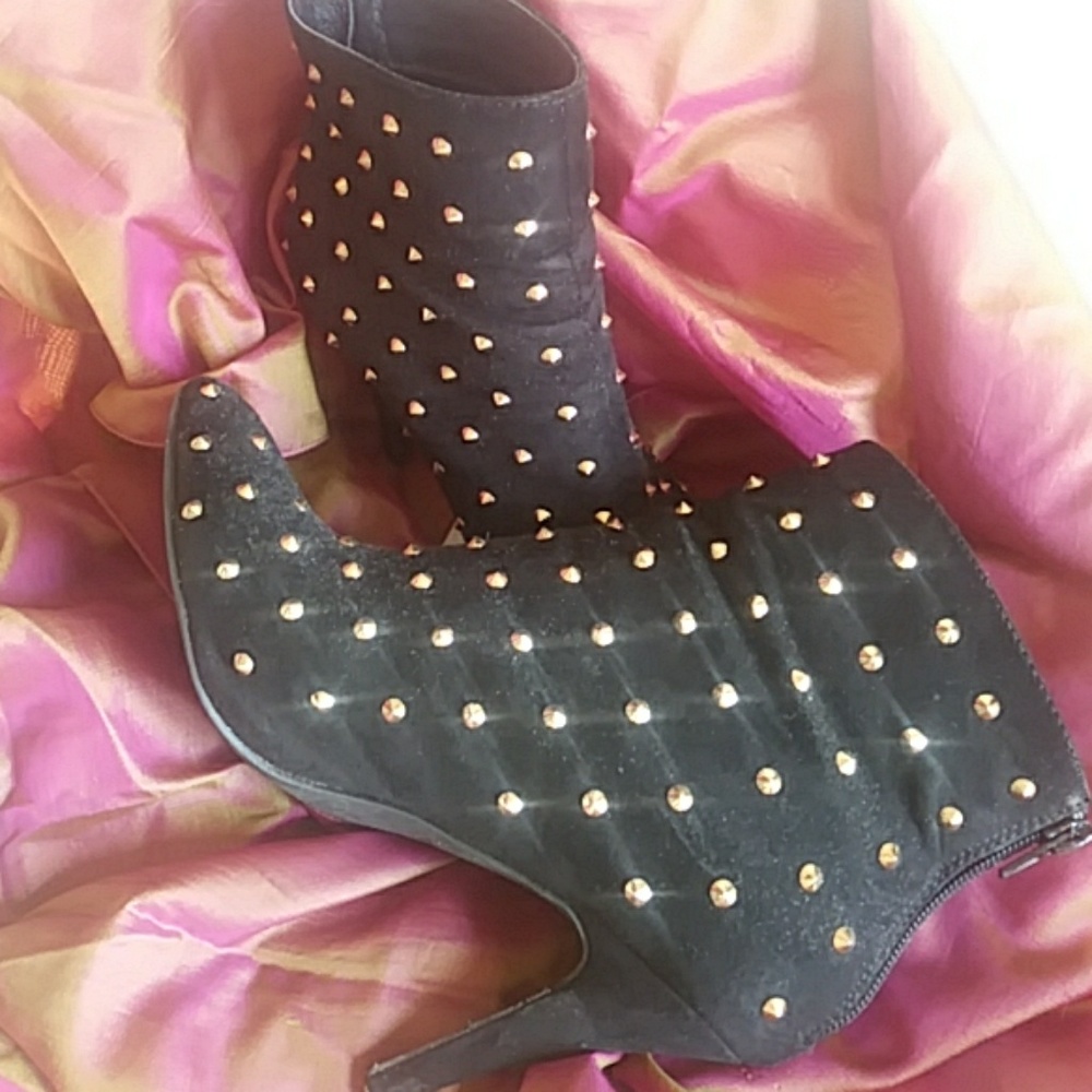 Studded suede booties.