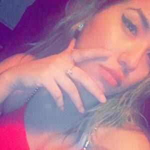 Meet your Posher, Joyce