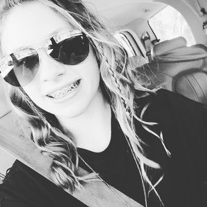 Meet your Posher, Jenna