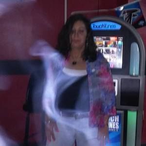 Meet your Posher, Debra