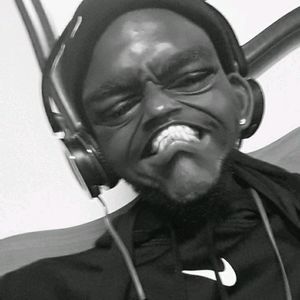 Meet your Posher, Aaron