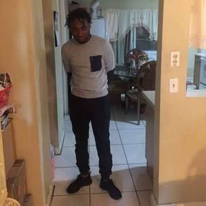 Meet your Posher, Kellan