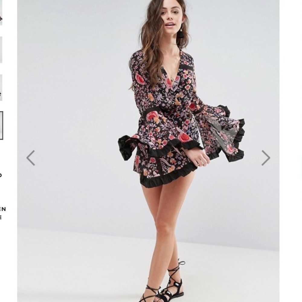 Boohoo romper NWOT - Small