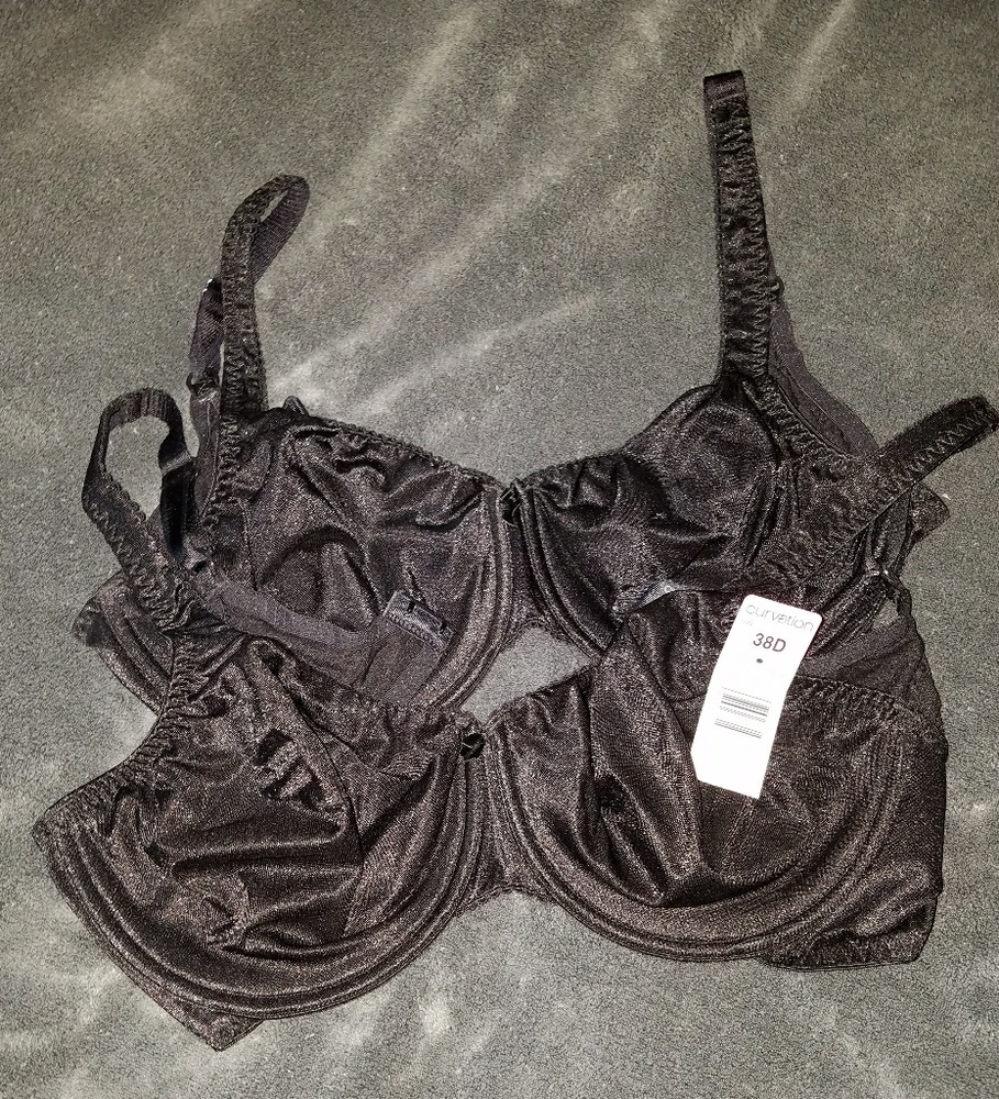 Curvation Bras