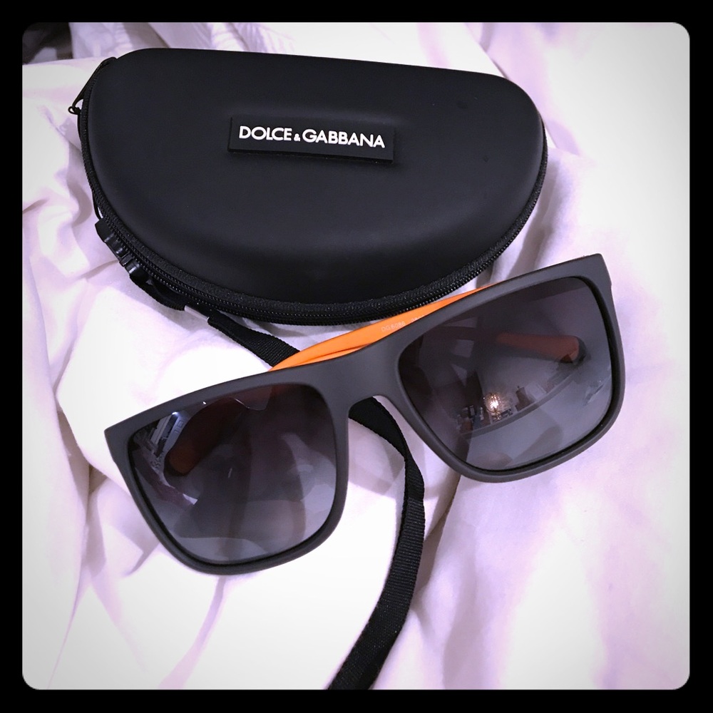 Dolce & Gabbana Subglasses
