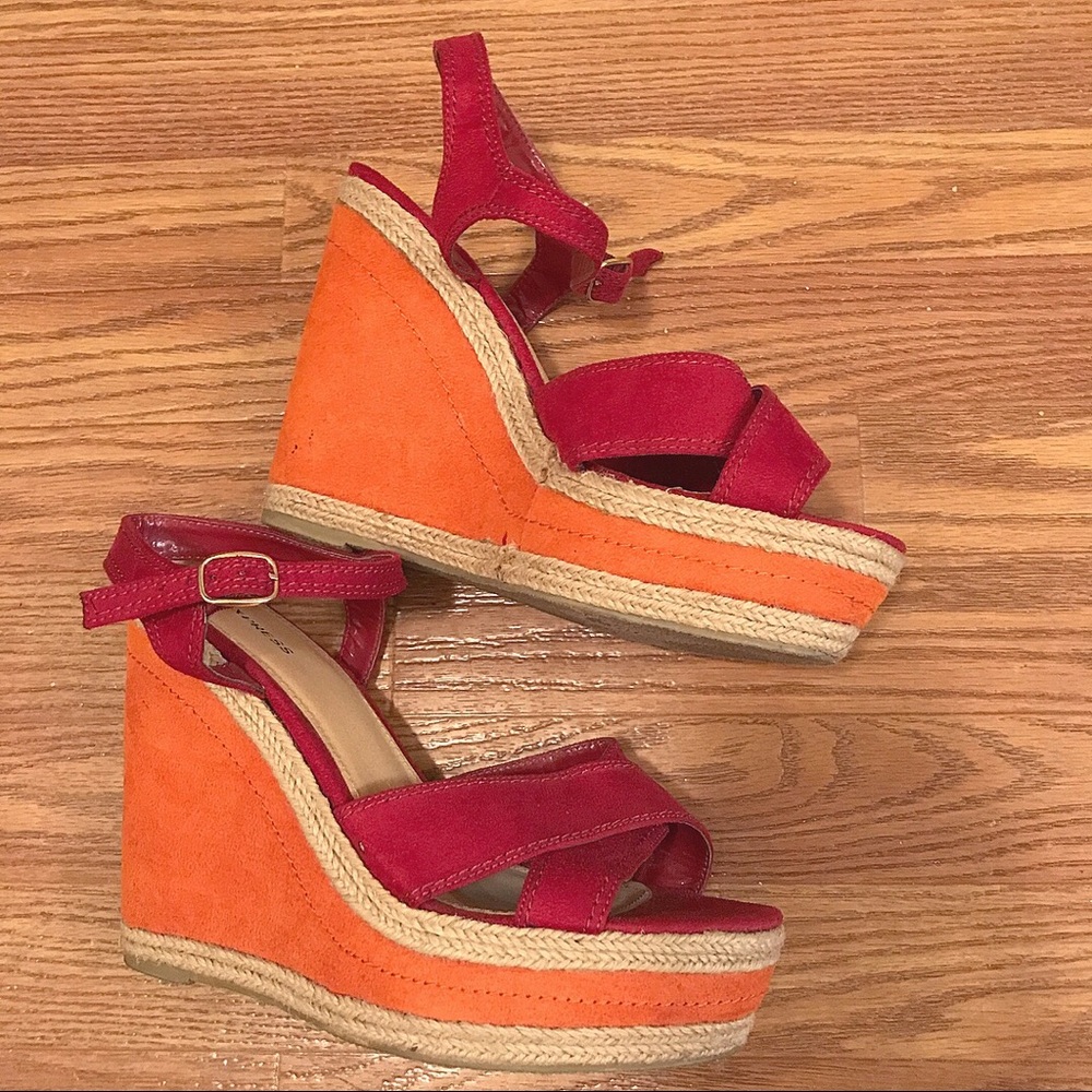 EXPRESS wedges size 9. Worn once!