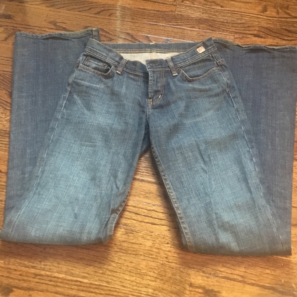 Express Flare Jean - Picture 2 of 4