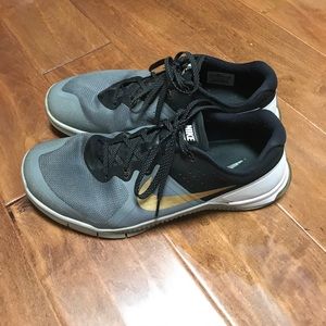 Men's Nike Metcon 2s.