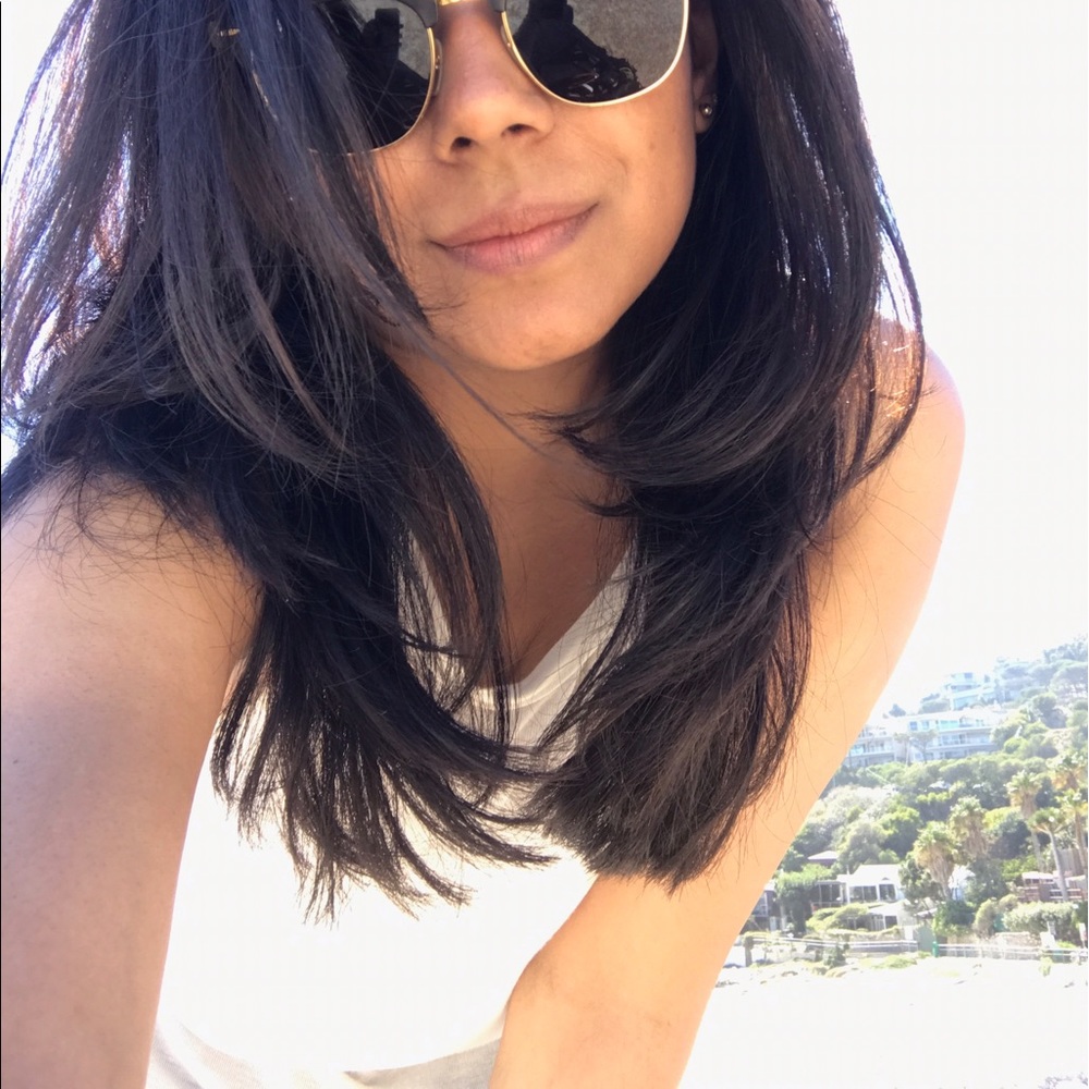 Meet your Posher, Roshani