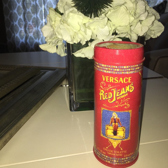 ✨NWT✨ VERSACE Perfume - Picture 2 of 4