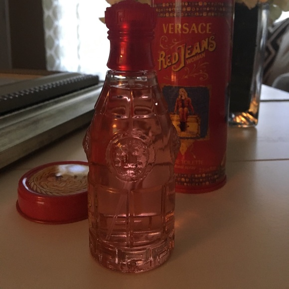 ✨NWT✨ VERSACE Perfume - Picture 4 of 4