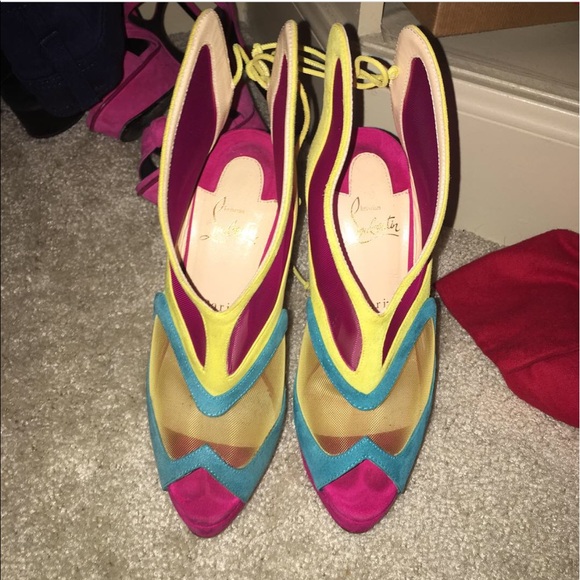 Christian louboutin size 37 - Picture 2 of 7