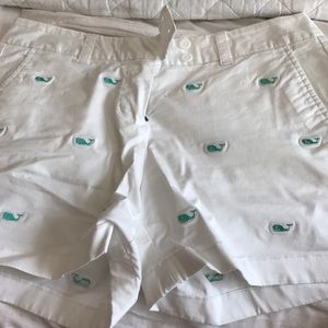 Vineyard vines short