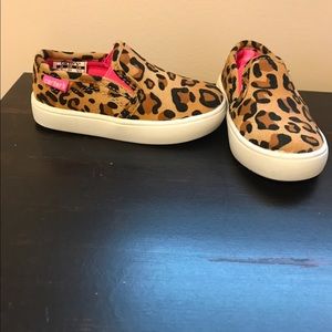 Size 5 toddler girls sneakers