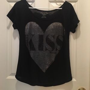 AE black soft t shirt