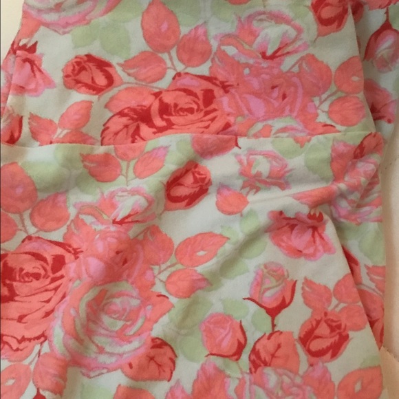 Lularoe leggings- TC - Picture 1 of 2