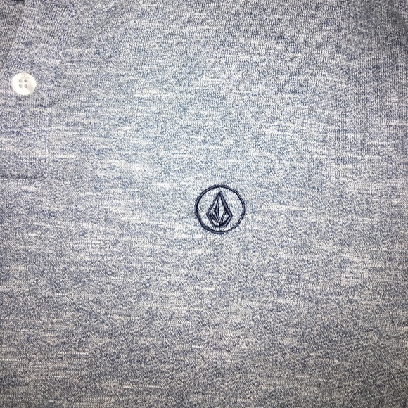 Volcom Pullover - Picture 2 of 4