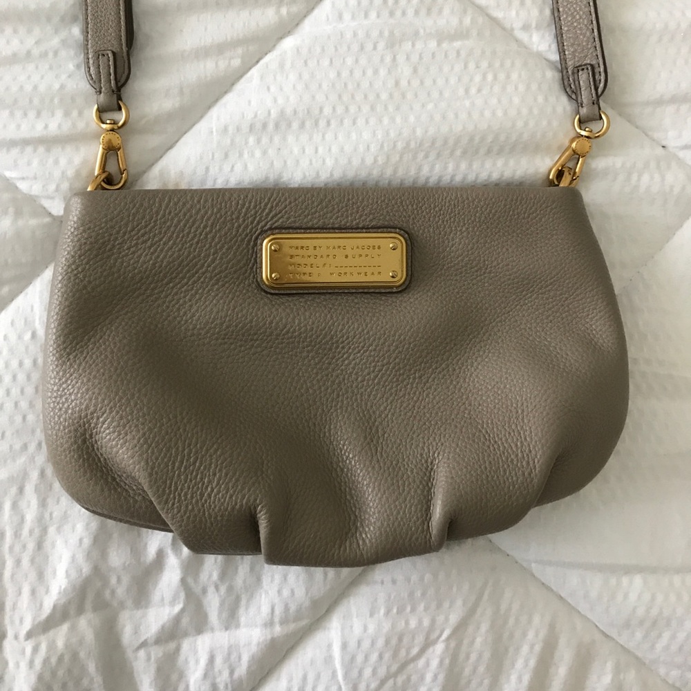 MARC BY MARC JACOBS Classic Leather Crossbody