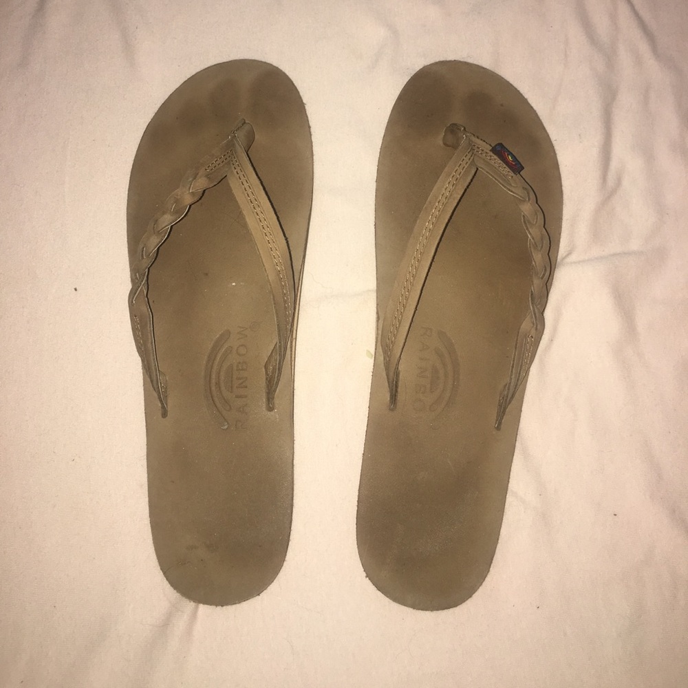 Rainbows size 9.5