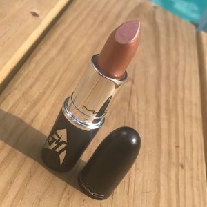 MAC Star Trek lipstick 'LLAP'