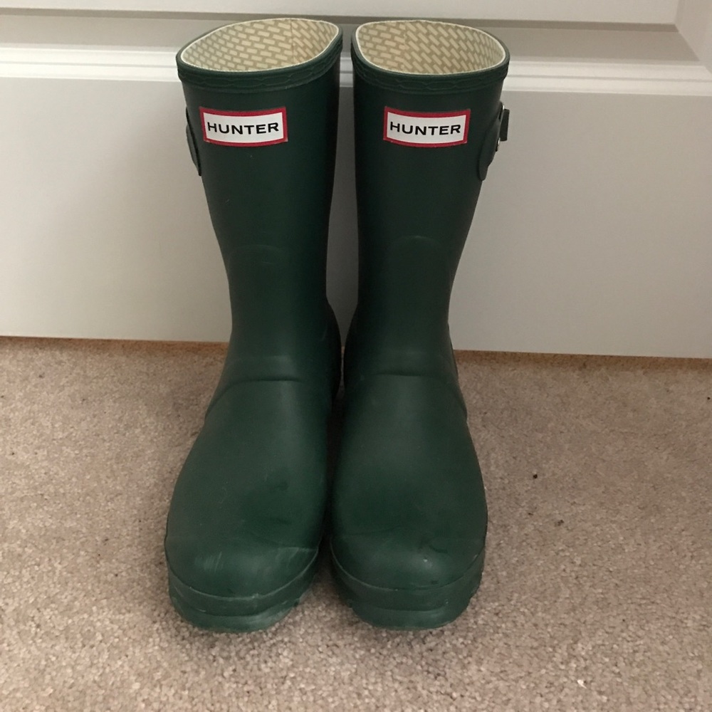 Short hunter rain boots