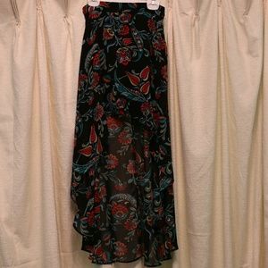 High-waisted long skirt