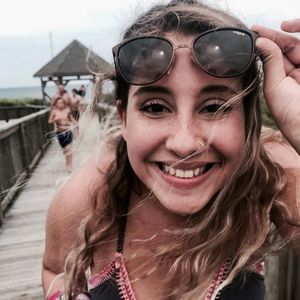 Meet your Posher, Sophia