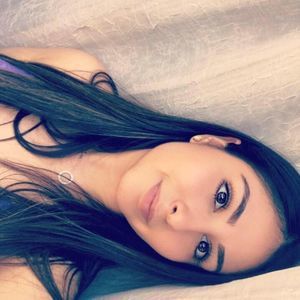 Meet your Posher, Auva