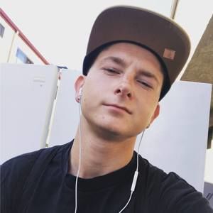 Meet your Posher, Codi