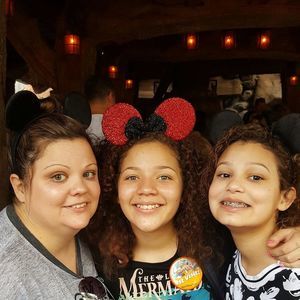 Meet your Posher, Mia