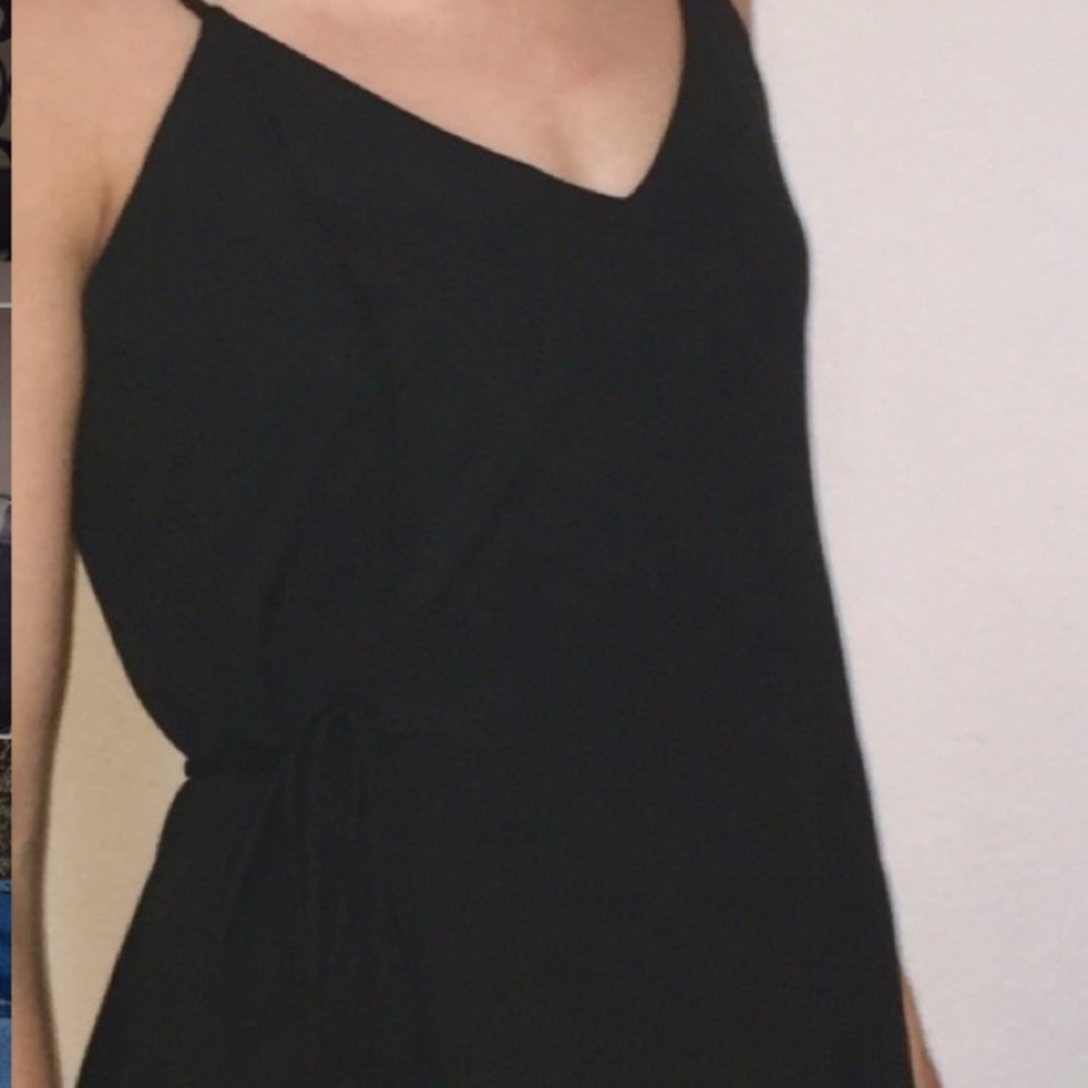 Wayf Black Spaghetti Strap Blouse Size Small