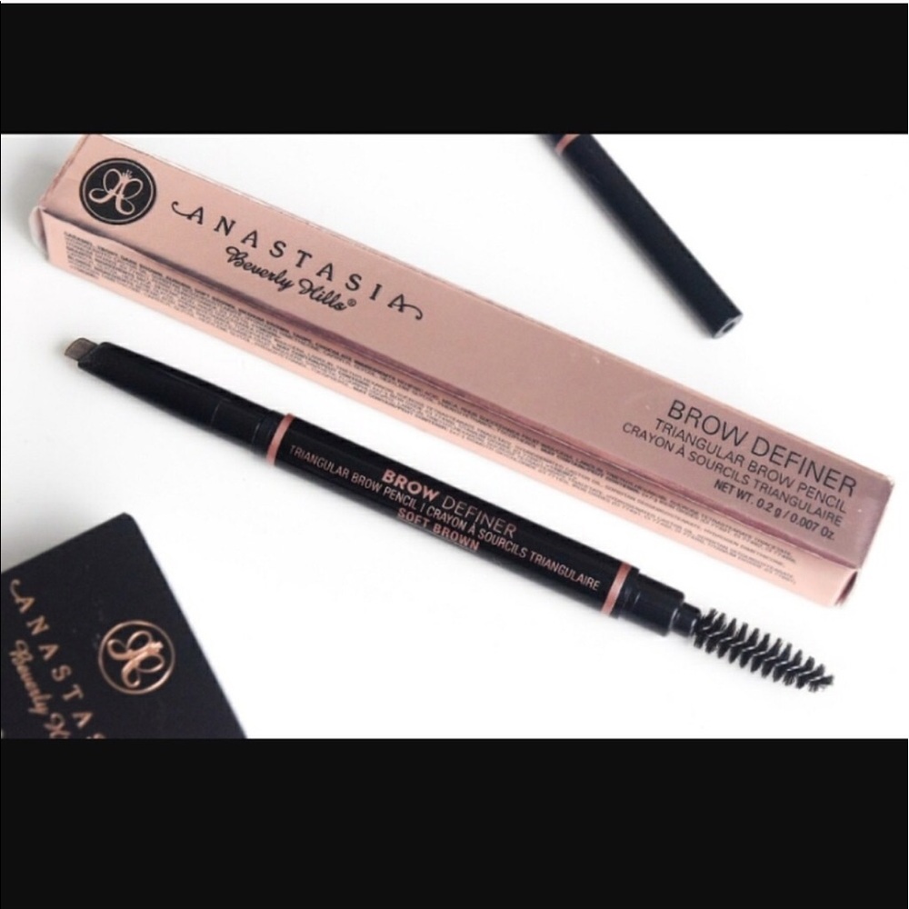 Anastasia brow pencil soft brown