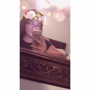 Meet your Posher, Salma