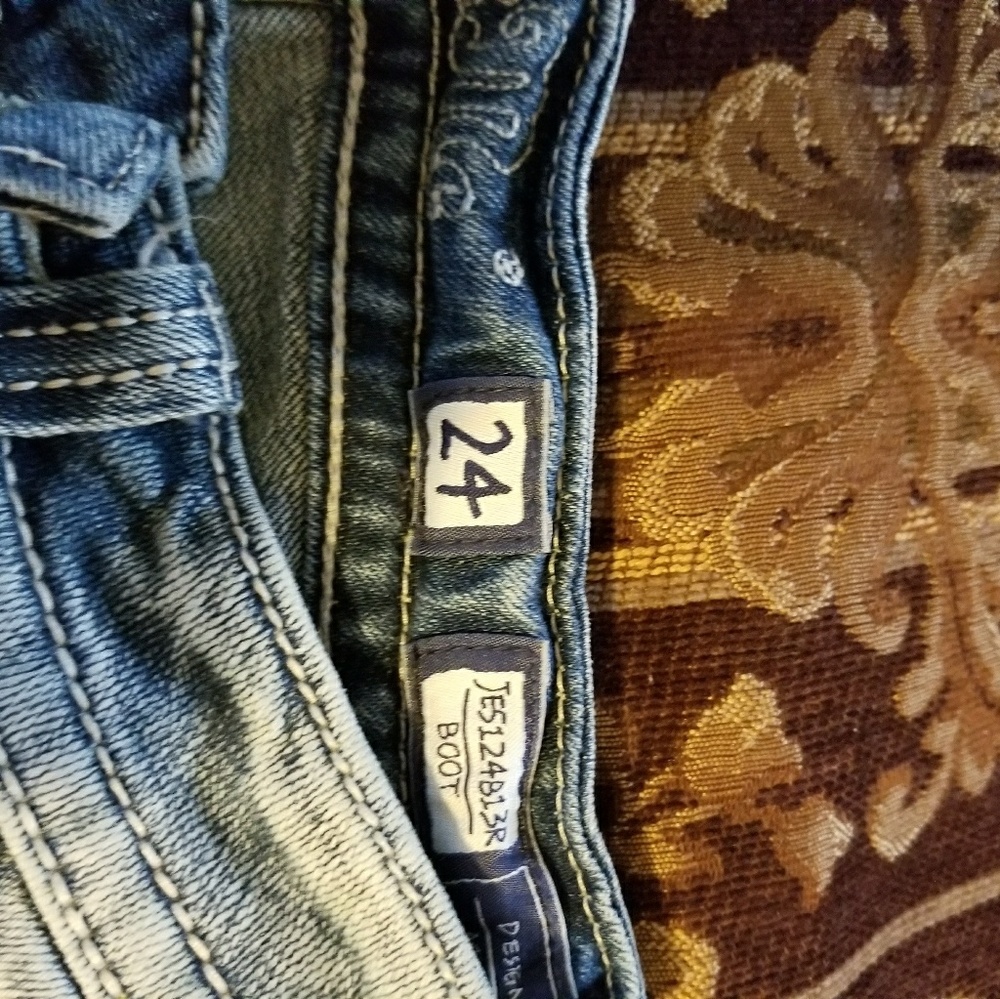 NOT AVAILABLE! PENDING TRADE!! - Picture 2 of 4