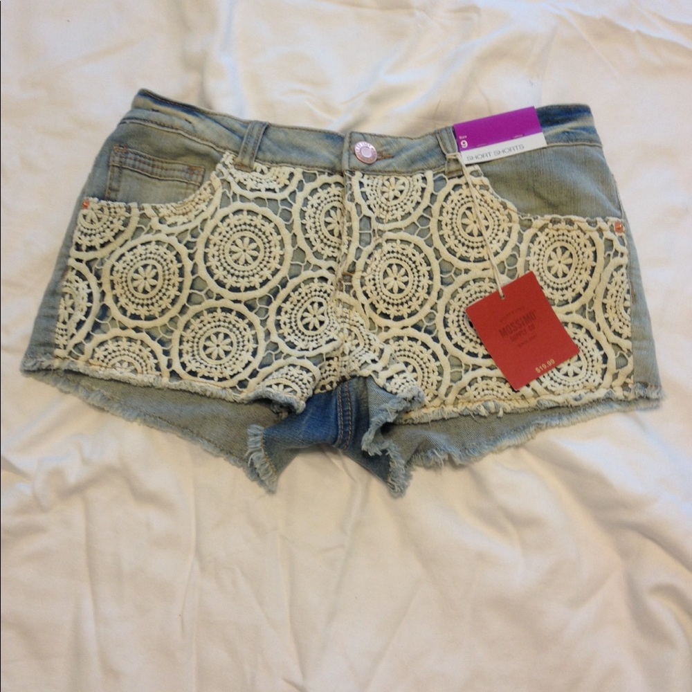NWT adorable short shorts :)