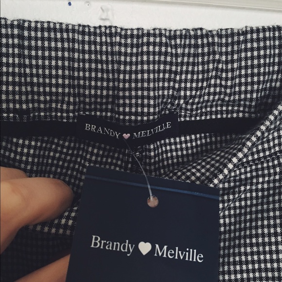 ✖️SOLD✖️NWT Brandy Melville gingham tilden pants - Picture 5 of 5