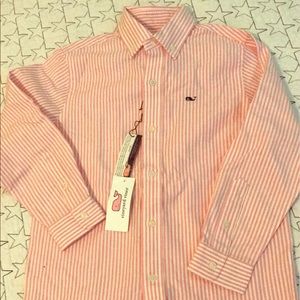BNWT, size 6 Vineyard Vines button up