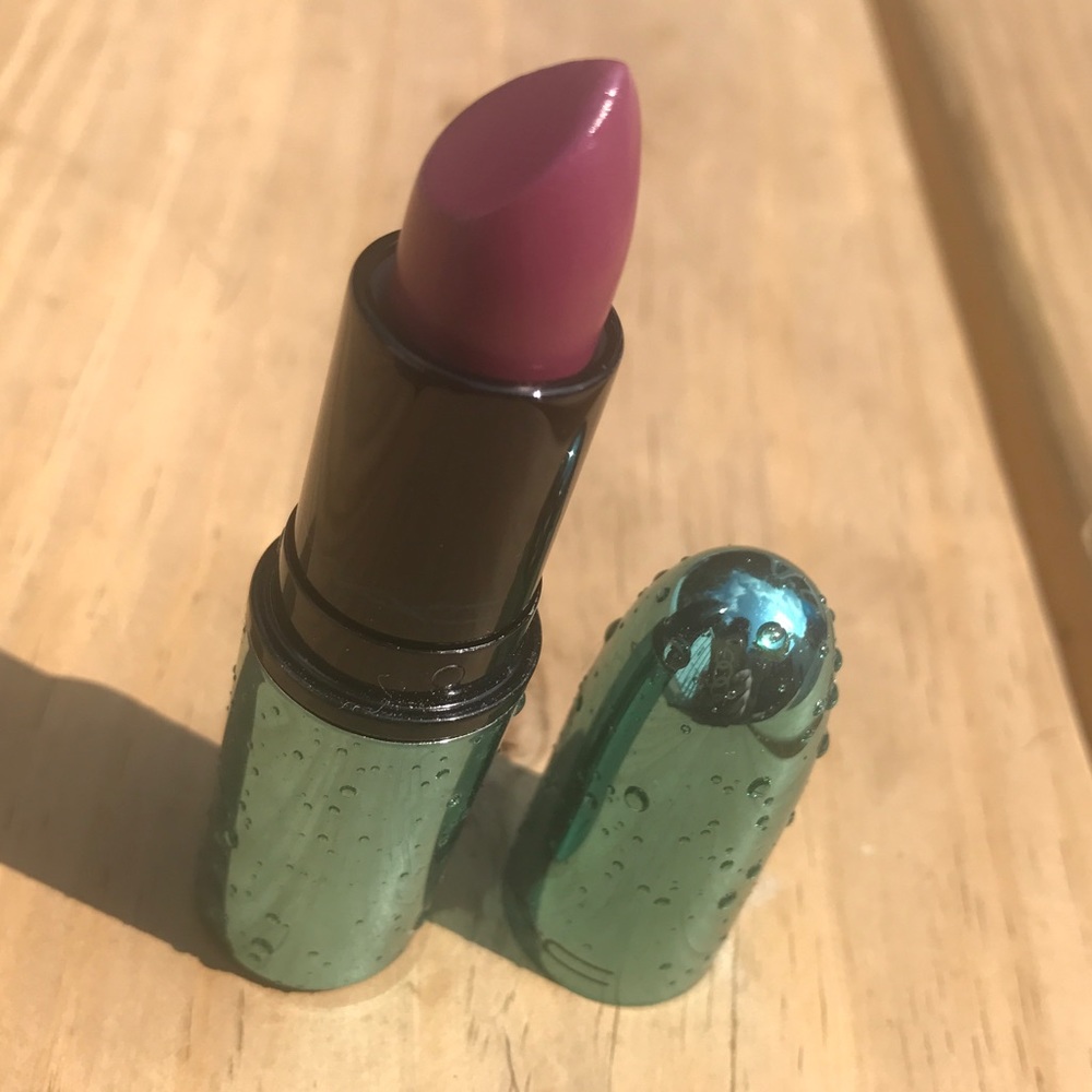 MAC Alluring Aquatics LE 'Goddess of the Sea'