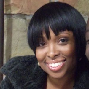 Meet your Posher, Dee