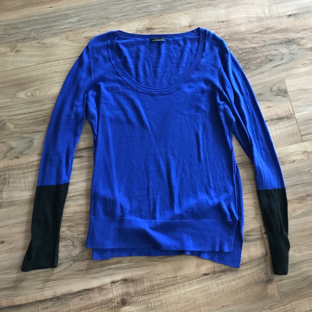 VS/ MODA international top