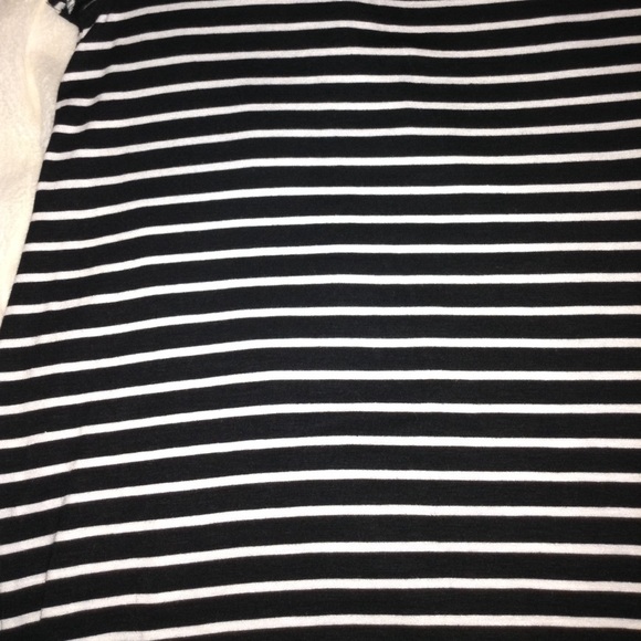 Short black and white striped dress size XS - Picture 2 of 6