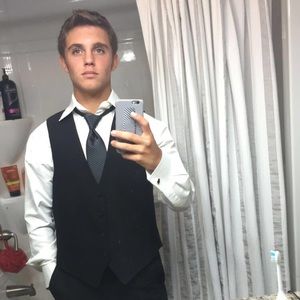 Meet your Posher, Caleb